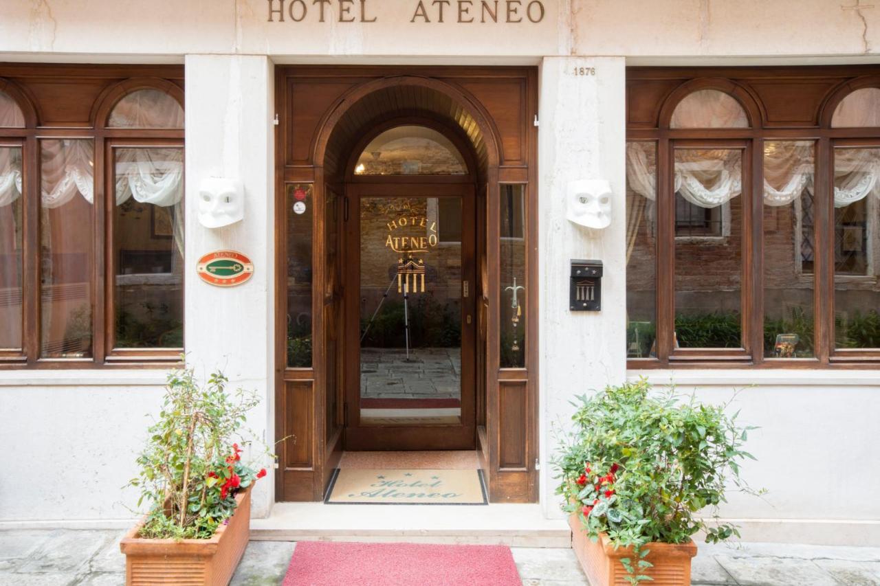 Hotel Ateneo Venesia Bagian luar foto