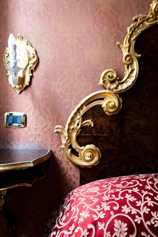 Hotel Ateneo Venesia Bagian luar foto